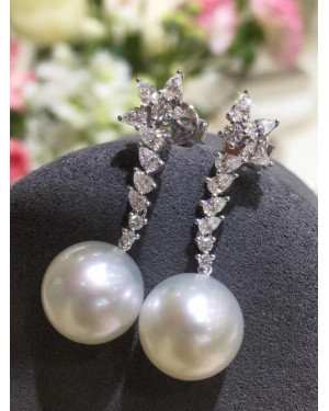 AAAA+, VENUS, White South Sea Pearls and Diamond Earrings 