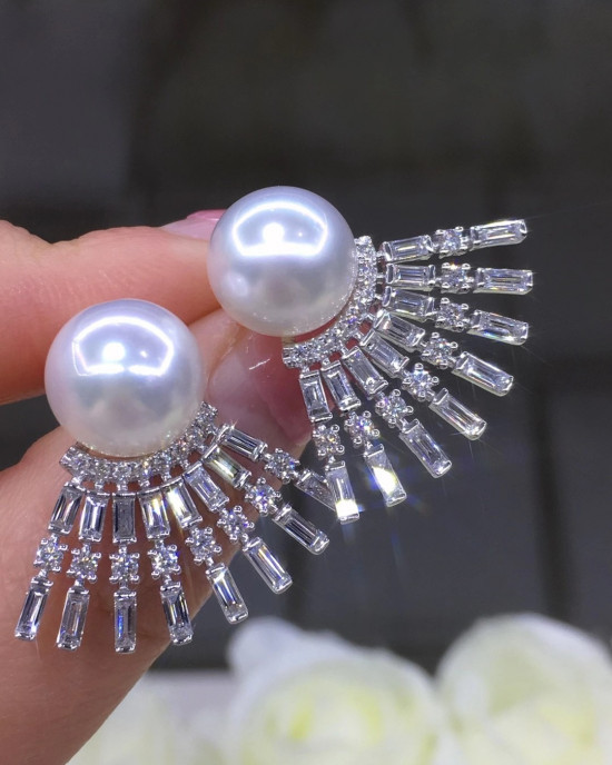 White South Sea Pearl and Dazzling Diamond Fan Earrings