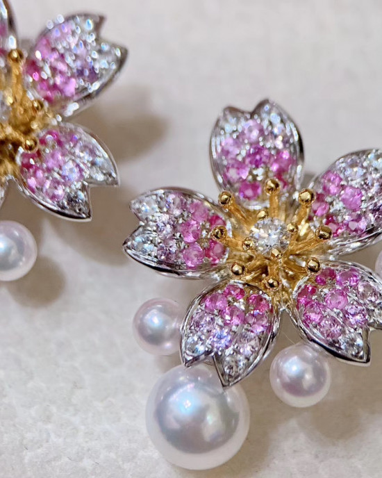 SAKURA Cherry Blossom: Akoya and Sapphire Diamond Earring