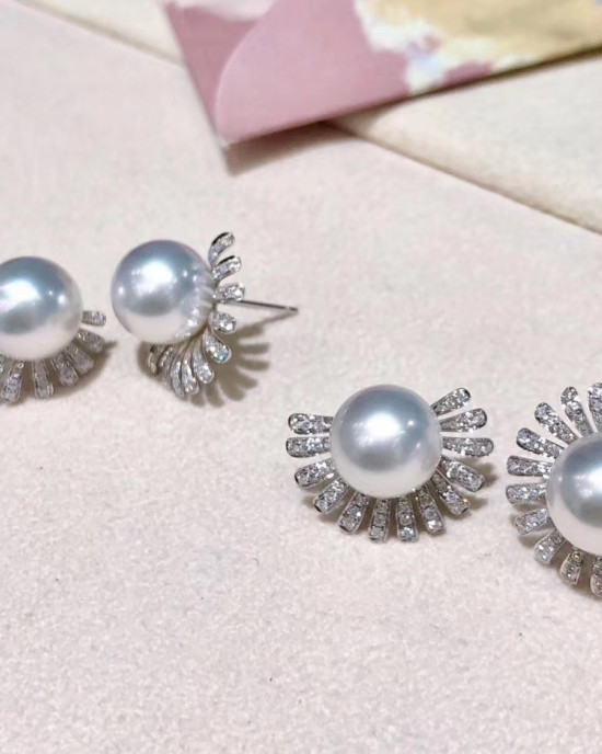 Diamond Sun Flower White South Sea Pearls Earrings