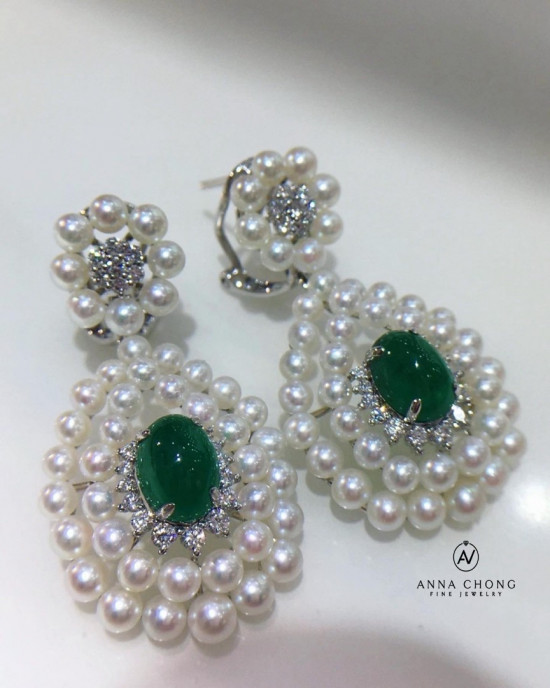 Japanese Akoya and Emerald Eiamond Earrings 